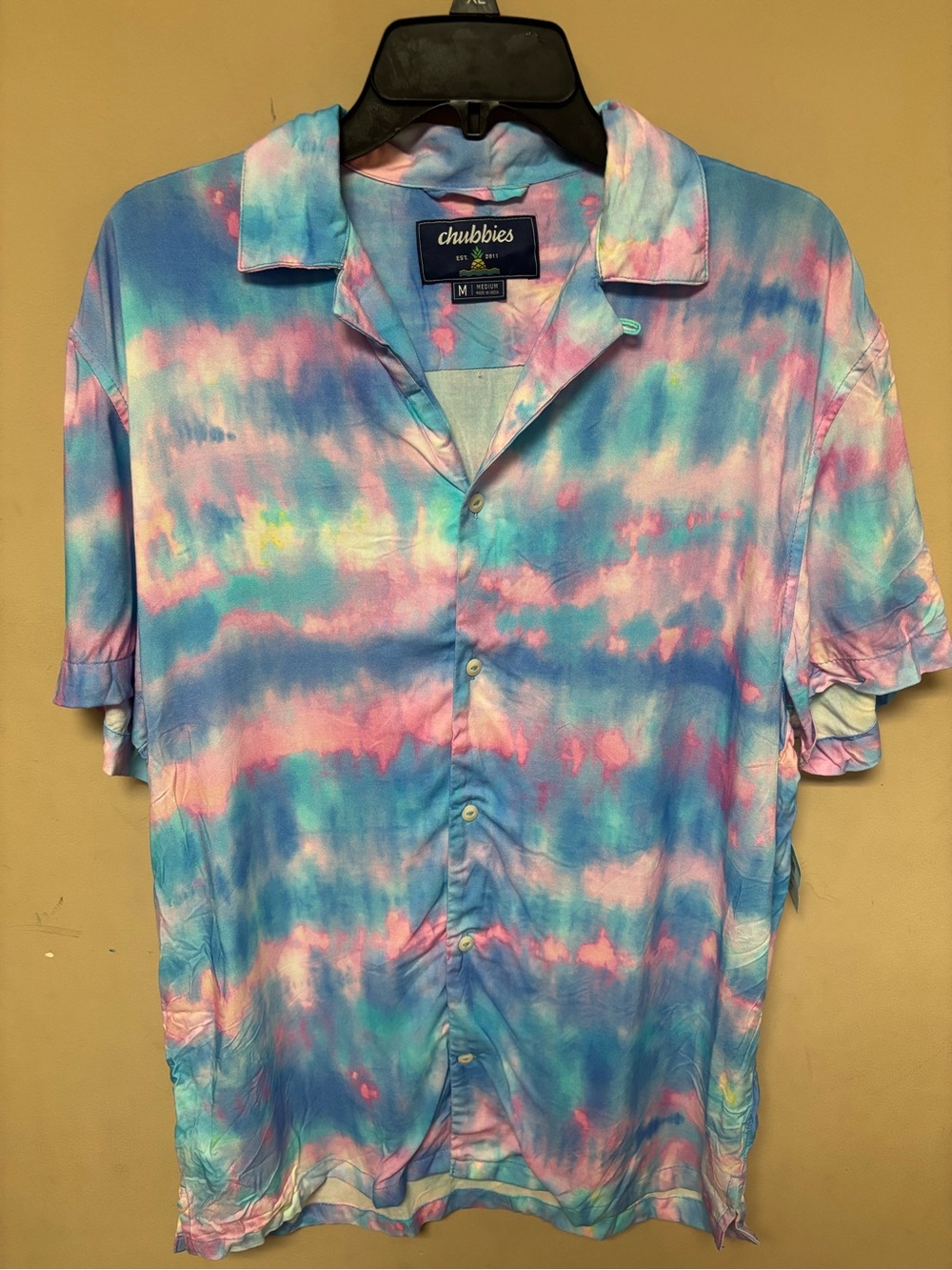 chubbies Men’s Tie-Dye Button-Down Shirt - Blue, Pink, Teal